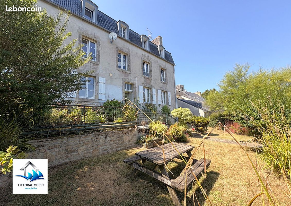 Immeuble 15 pièces 358 m² · à La Forêt-Fouesnant · 358 m² · 760 760 €