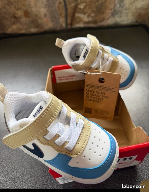 Nike bébé neuve (image 2)