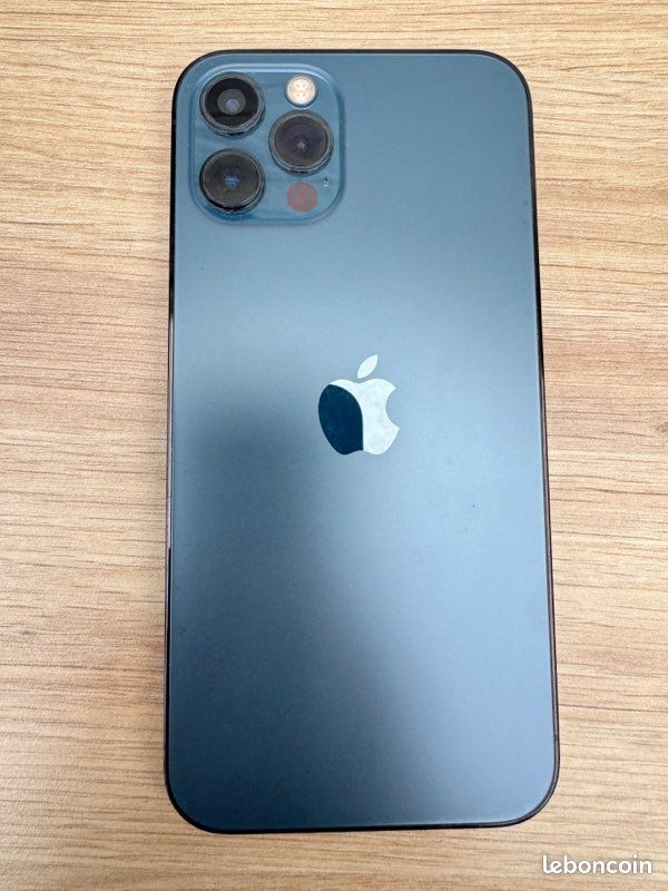 IPhone 12pro en très bon état (image 2)