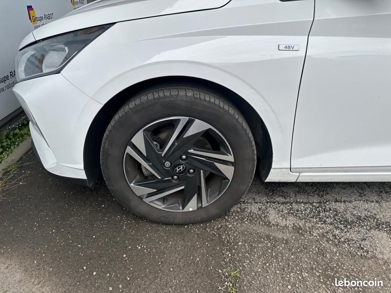 Hyundai i20 1.0 T-GDi 100ch Hybrid Intuitive (image 27)