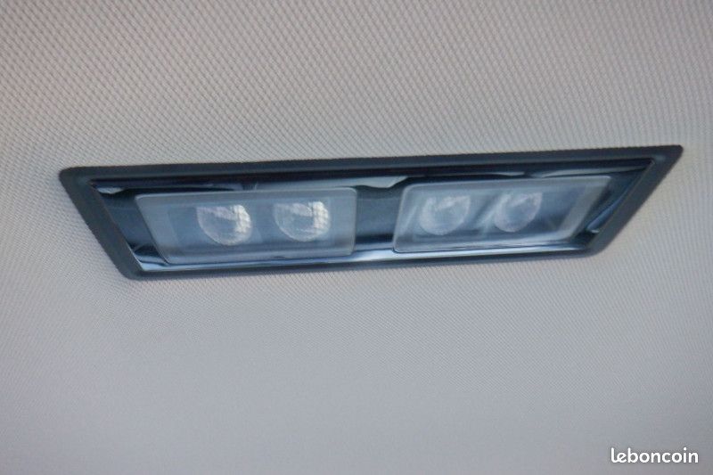 Seat LEON 2.0 TDI 150CH XCELLENCE DSG7 (image 15)
