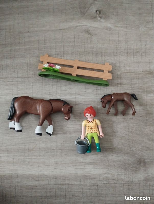 Playmobil cheval de trait et poulain (image 2)