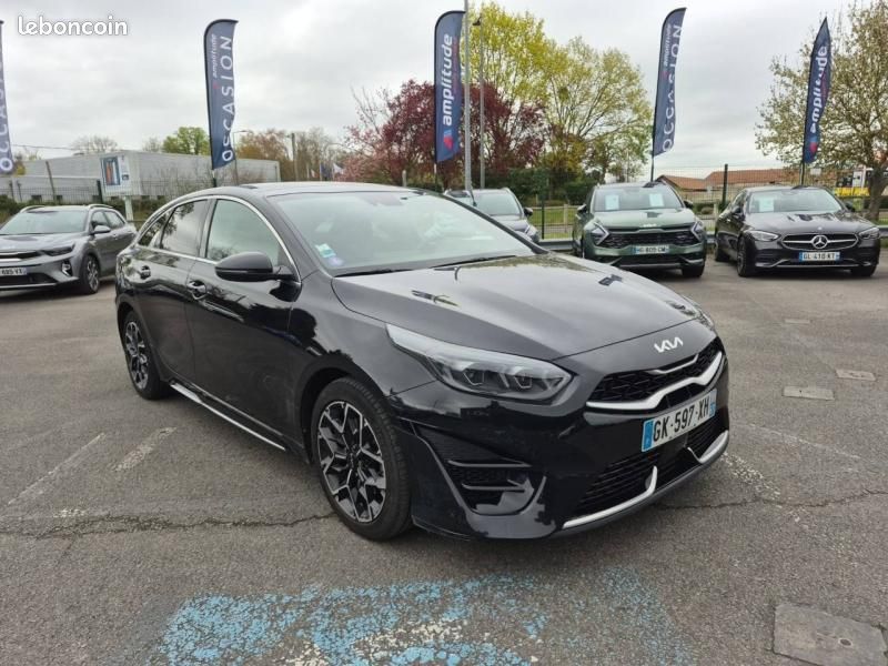Kia ProCeed 1.0 T-GDI 120ch GT Line Premium (image 3)