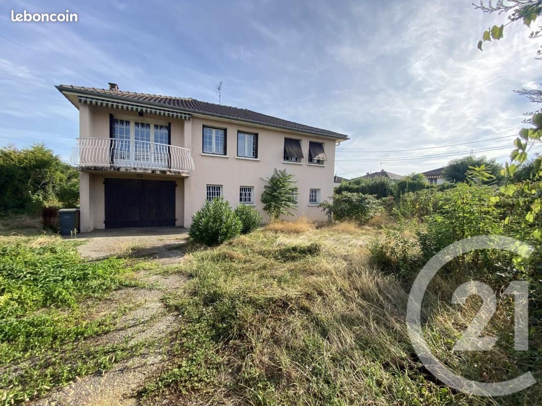 Maison 6 pièces 141 m² · à Villefranche-sur-Saône · 141 m² · 240 000 €