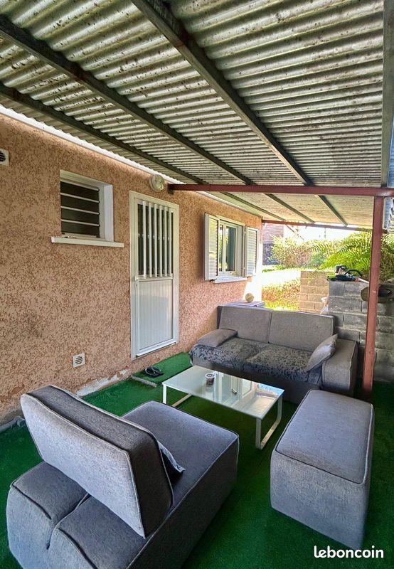 Maison 4 pièces 95 m² · à Saint-Pierre · 95 m² · 1 360 €