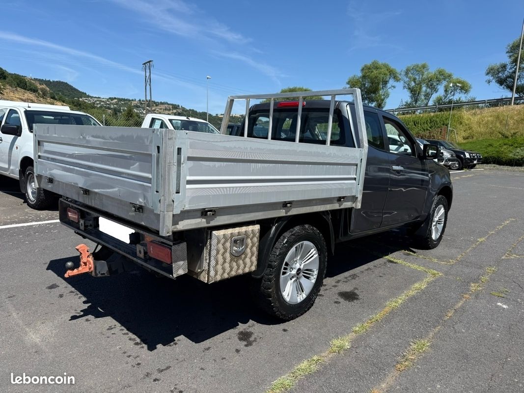 Isuzu D-MAX 1.9 DDI 164CH N60 BB SPACE (image 4)