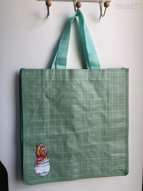 Sac Disney Winnie l’ourson 🇰🇷 grande capacité (image 2)