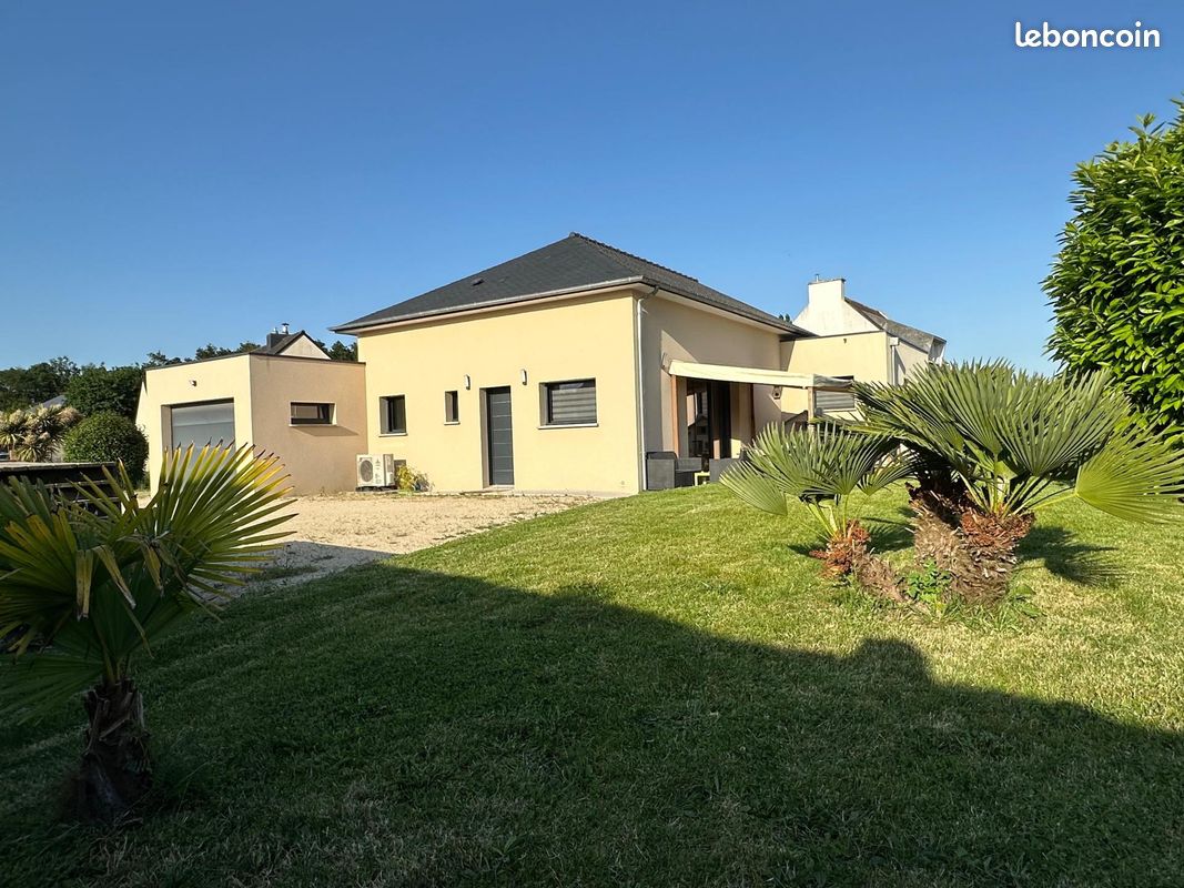 Maison 6 pièces 111 m² · à Bobital · 111 m² · 351 500 €
