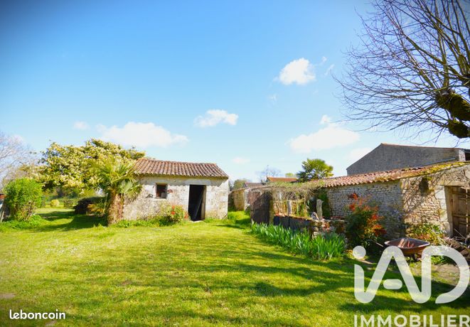 Propriété 8 pièces 272 m²