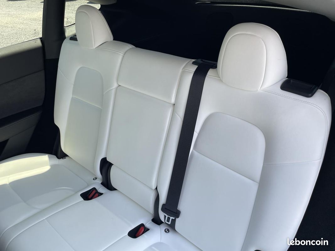 Tesla model y awd performance + attelage - garantie constructeur (image 15)