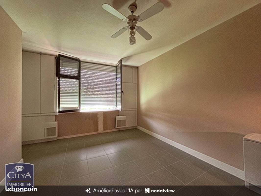 Appartement 1 pièce 27 m² · à Grenoble · 27 m² · 55 000 €
