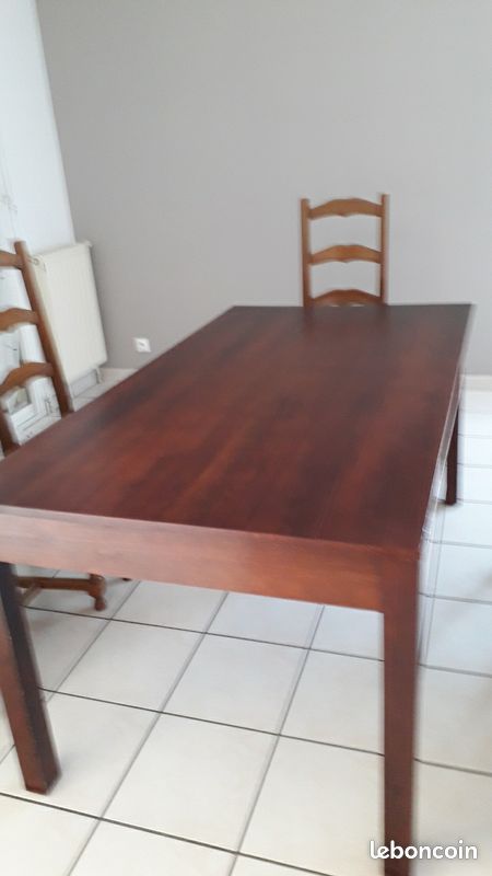 Table de salle à manger (image 1)
