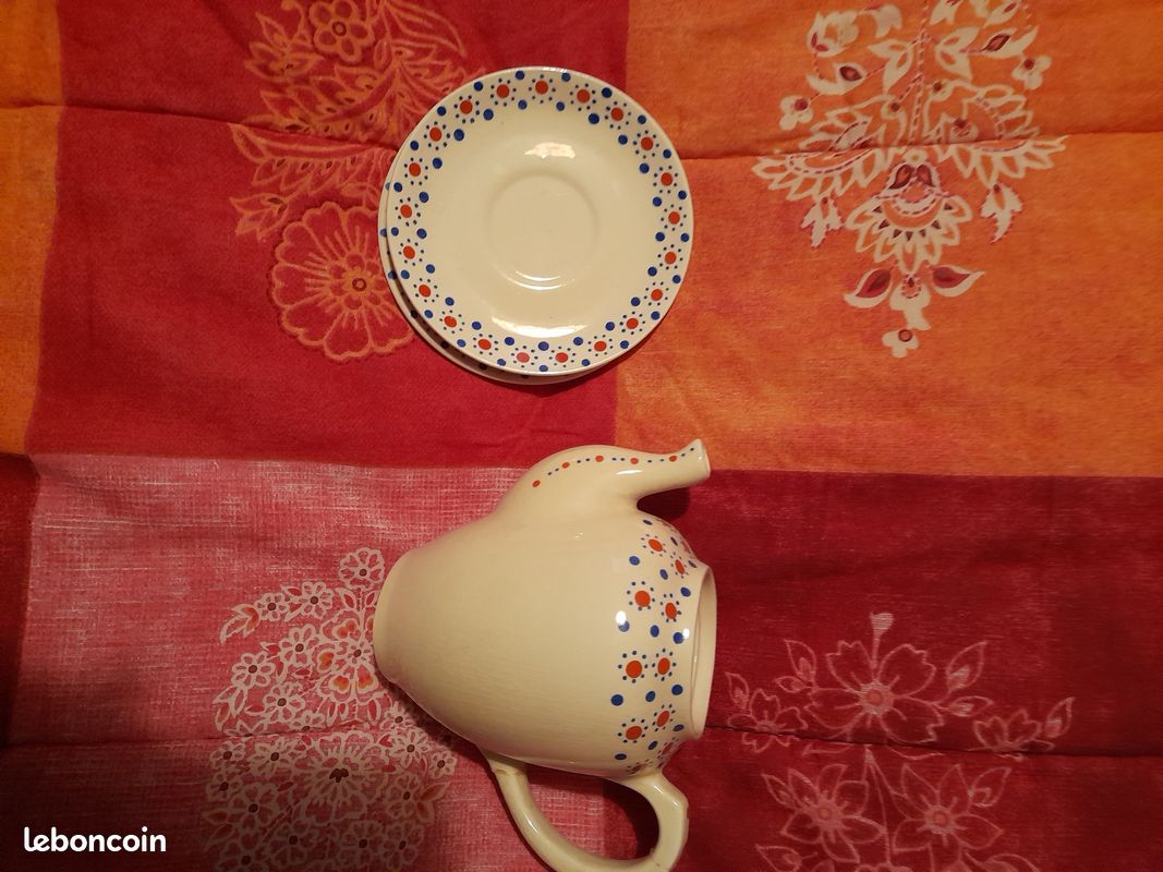 Meubles anciens + vaisselle de collection + eau forte (image 7)