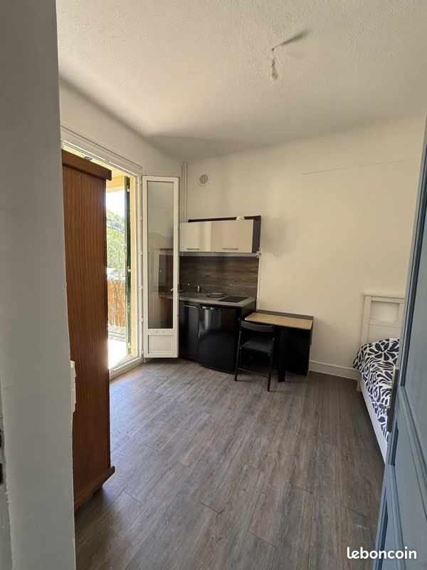 Local commercial 1 pièce 11 m² · à Nice · 11,3 m² · 570 €/mois