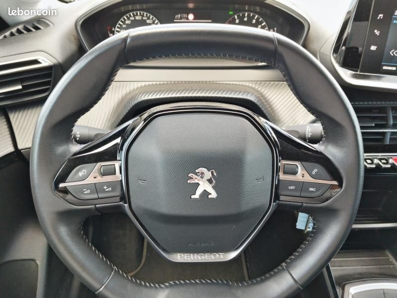 Peugeot 208 1.2 PureTech 100ch S&S Style (image 15)