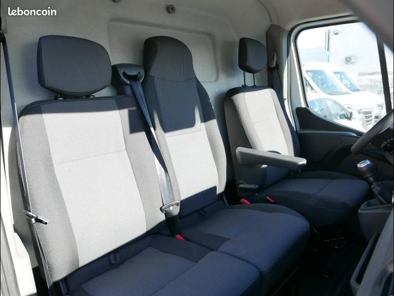 Renault Master Fg F3300 L1H2 2.3 Blue dCi 135ch Grand Confort Euro6 (image 7)