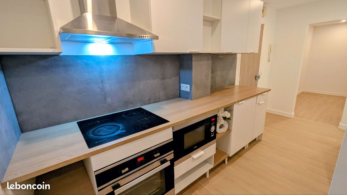 Appartement 1 pièce(s) 10 m²à louer Dammarie-les-lys