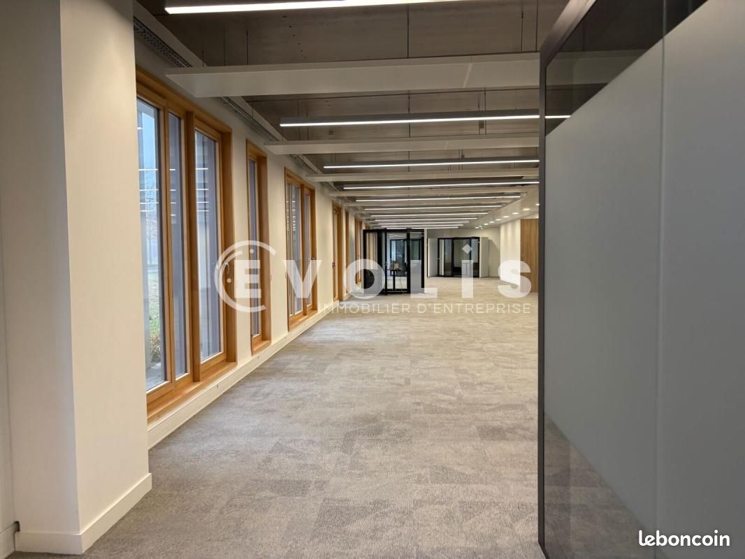 Bureaux 446 m² (image 7)