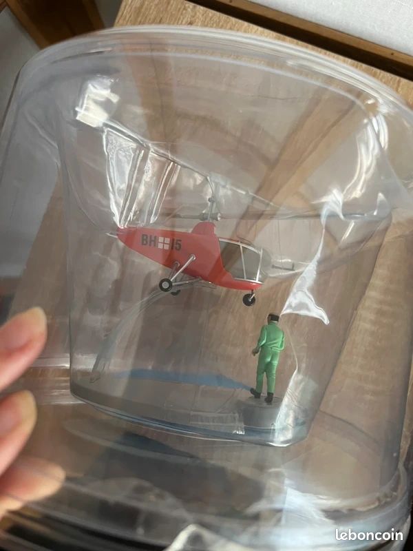 Avion Tintin 30. Hélicoptère Rouge (BH15) & Baxter Objectif Lune