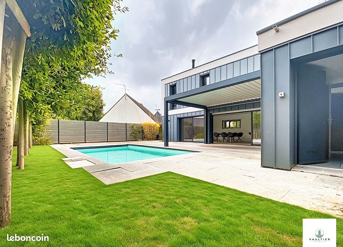 Maison 7 pièces 157 m² · à Larmor-Plage · 157 m² · 765 000 €