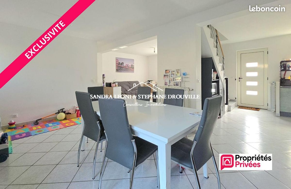 Maison 6 pièces 120 m² · à Saint-Piat · 120 m² · 236 000 €