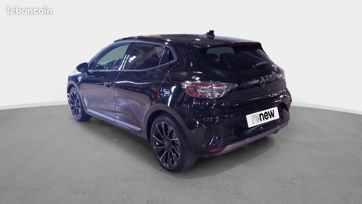 Renault clio v esprit alpine full hybrid e tech (image 6)