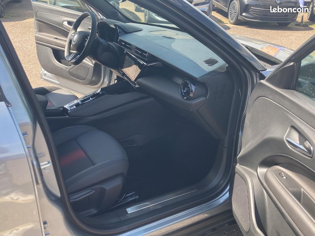 ALFA ROMEO JUNIOR 1.2 ibrida 145 speciale e-dct6 (image 27)