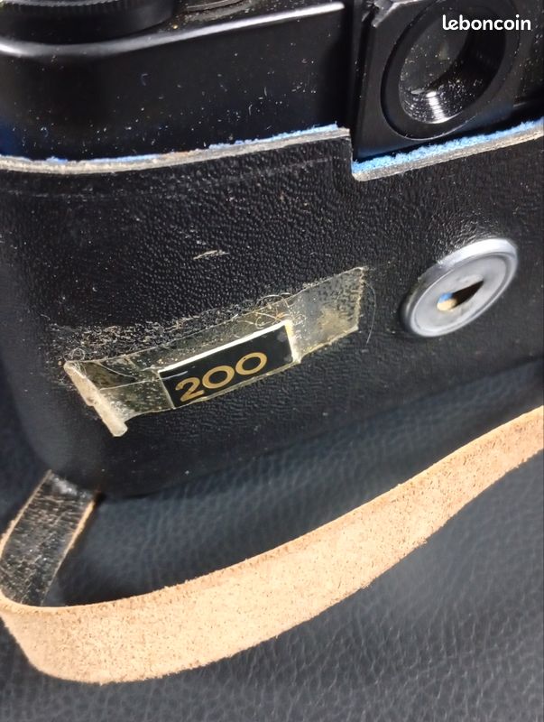 Appareil photo argentique vintage Zenit 11 avec étui cuir original – 35 mm SLR URSS (image 7)