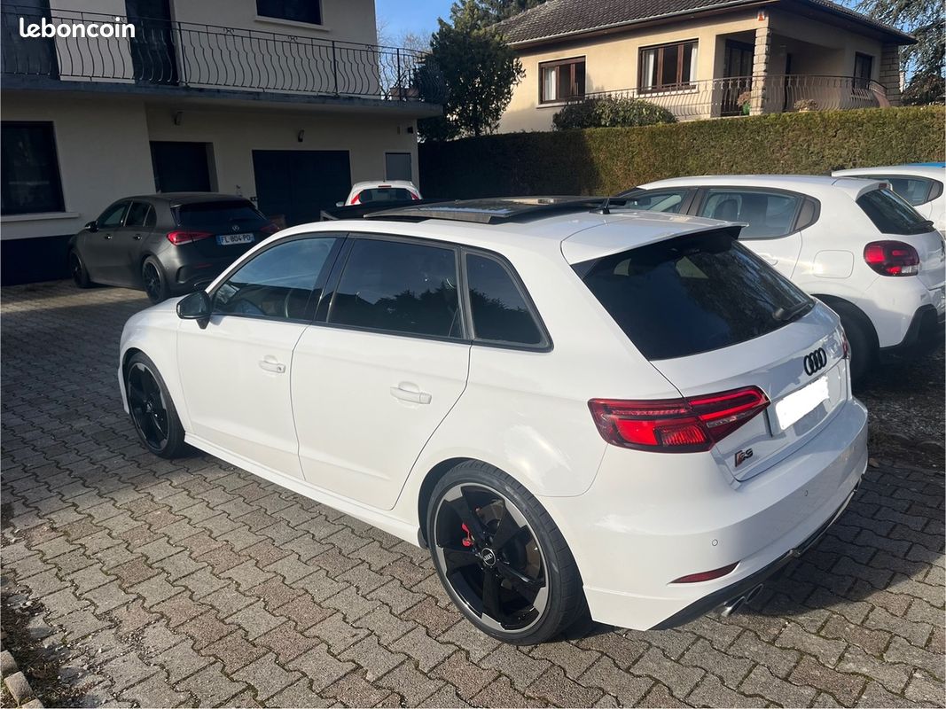 Audi S3 Sportback 300 cv Phase 2 full options TO , JA19 , siège RS, matrix Faible kms garantie 12M (image 7)