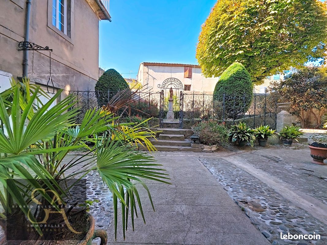 Immeuble 15 pièces 1100 m² · à Limoux · 1 100 m² · 385 000 €