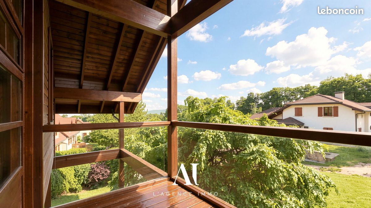 Maison 7 pièces 229 m² · à Gex · 229 m² · 890 000 €