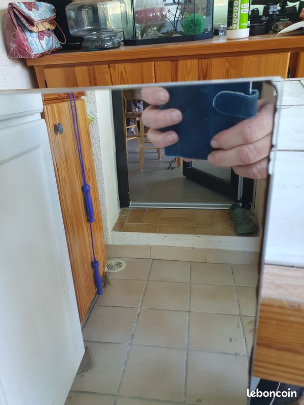 Vends grand miroir 90cmsx90cms épaisseur0, 5 cms (image 3)