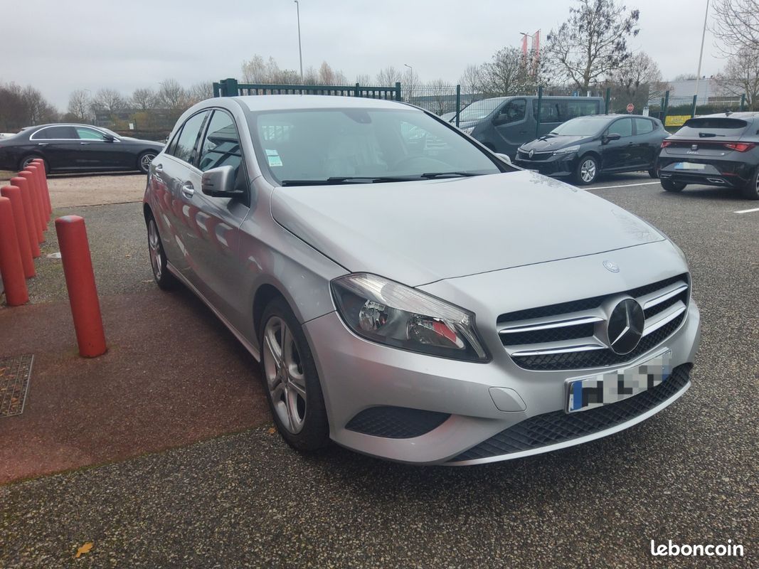 MERCEDES CLASSE A BUSINESS 200 CDI BlueEFFICIENCY Business Executive (image 4)