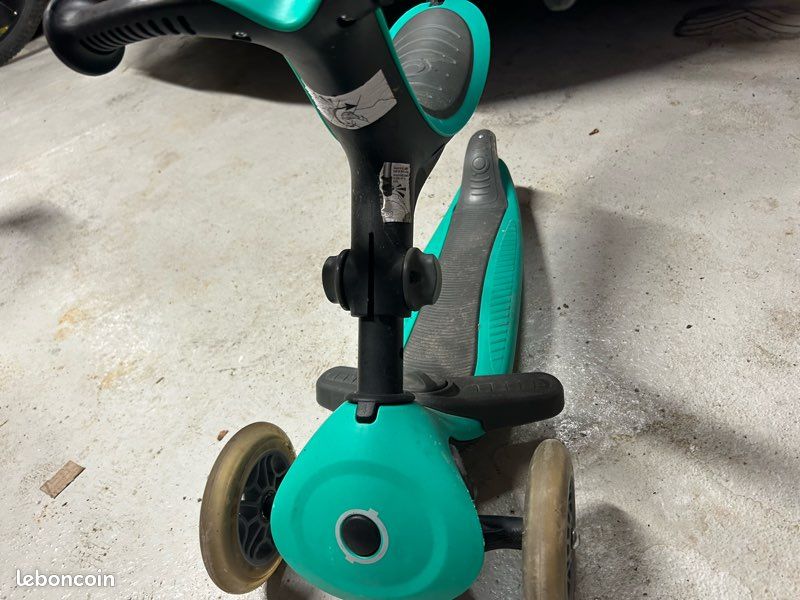 Vélo et trottinette (image 5)