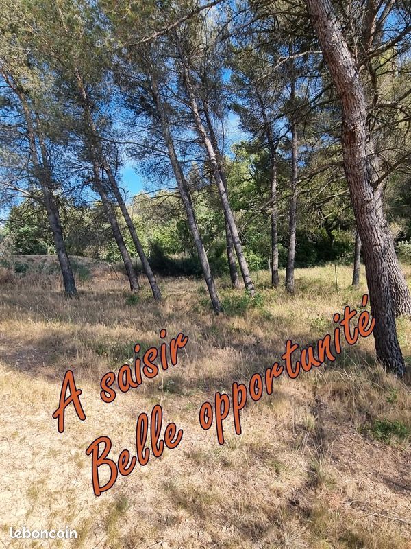 Terrain 1 060 m² Aix En Provence · à Aix-en-Provence · 530 000 €