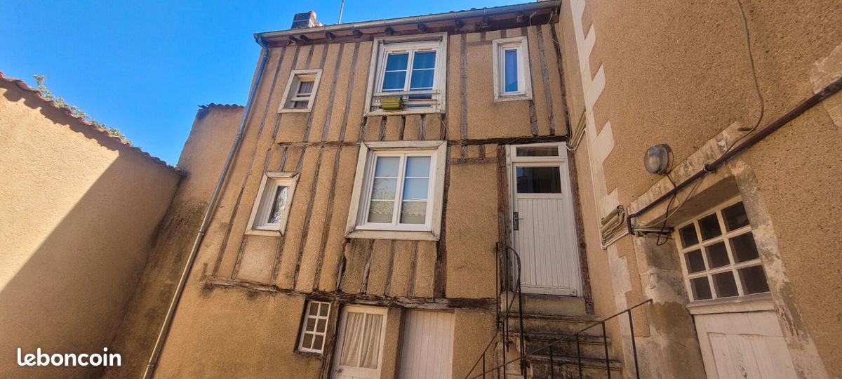Appartement 1 pièce 18 m² · à Poitiers · 18 m² · 60 000 €