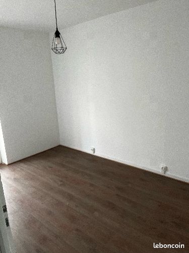 Appartement a louer fleury-les-aubrais - 2 pièce(s) - 40 m2 - Surfyn