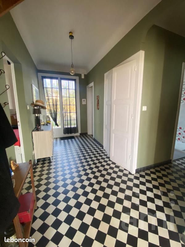 Maison 6 pièces 144 m² · à Niort · 144 m² · 376 000 €
