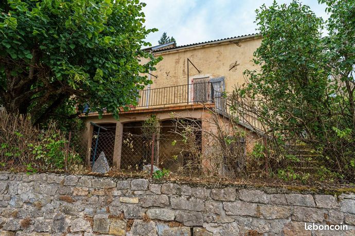 Maison 6 pièces 160 m²