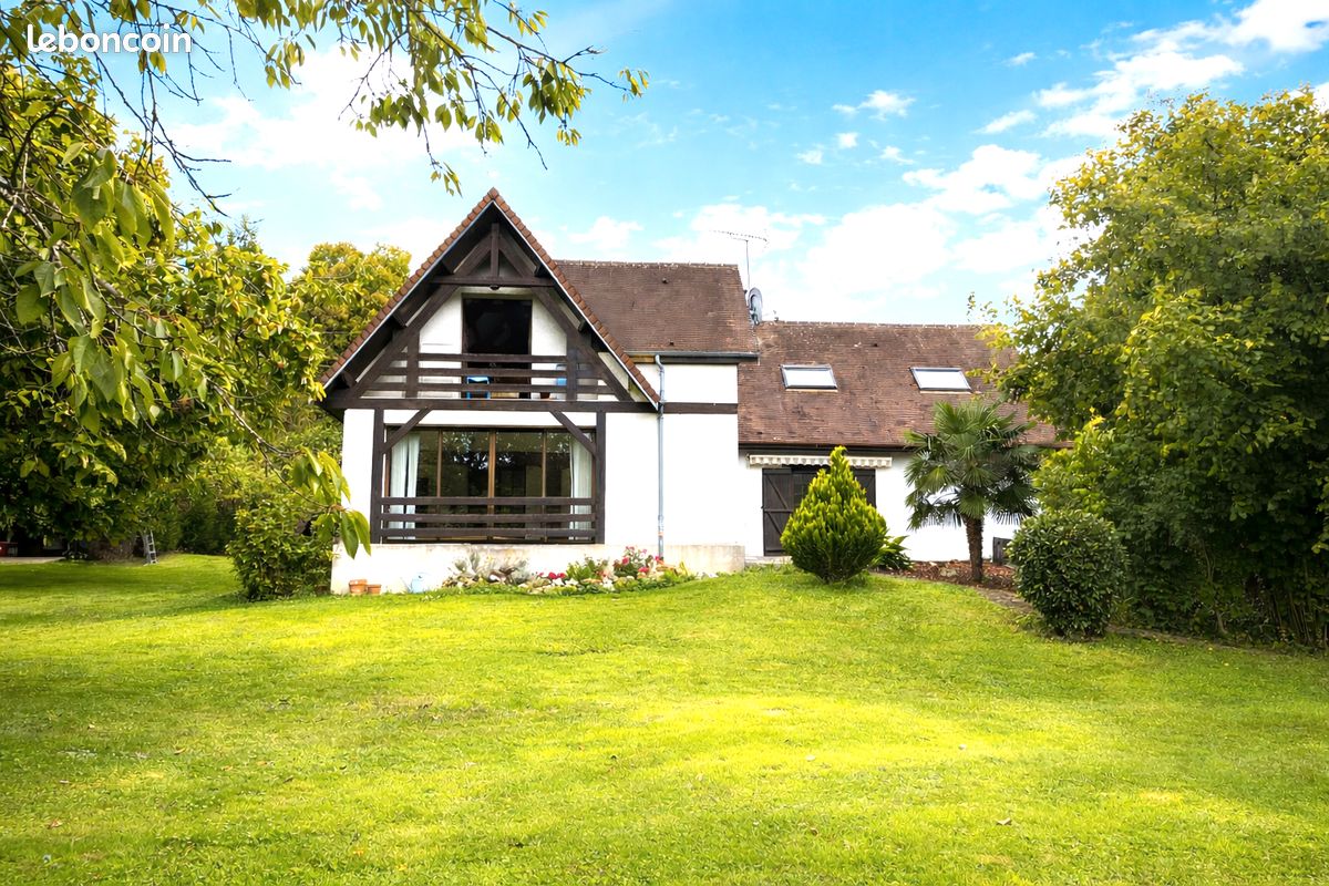 Maison 7 pièces 230 m² · à La Ferté-sous-Jouarre · 230 m² · 435 000 €