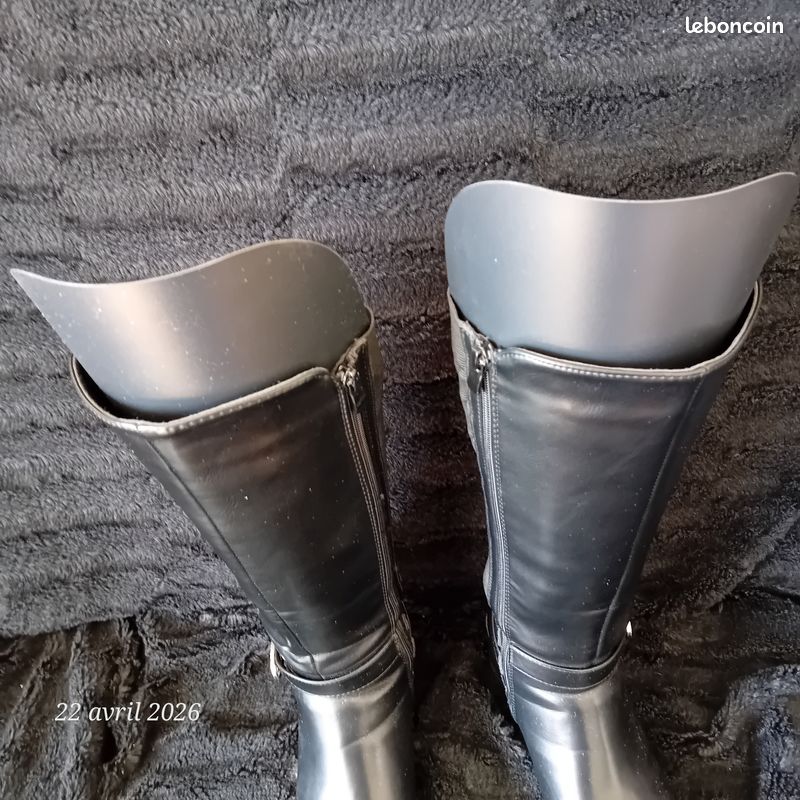 Nana58 Supports x 2 en plastique pour garder les bottes en forme (image 2)