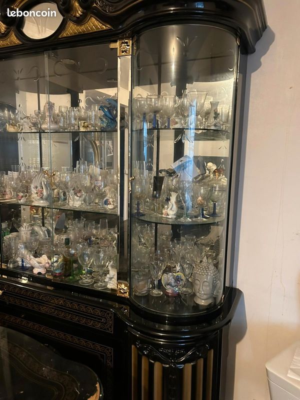 Vitrine D’angle Baroque En Bois Massif 200 Cm, étagères Verre Et Incrustations – Rokoko Palazzo INT