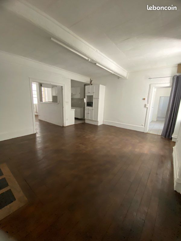 Appartement 2 pièces 74 m² · à Gueugnon · 74 m² · 580 €/mois