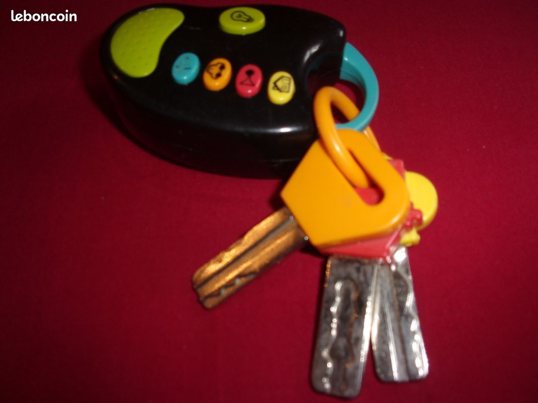 Cles pour enfant avec porte cle musical (image 1)