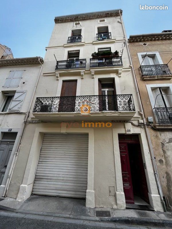 Immeuble 180 m² · à Béziers · 180 m² · 182 000 €