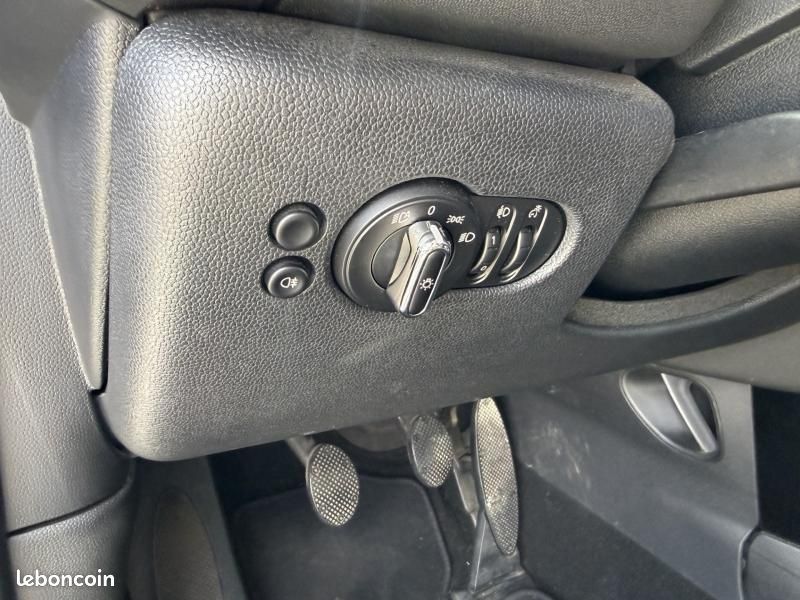 Mini Mini 5 Portes One 102ch Heddon Street Euro6d-T (image 13)
