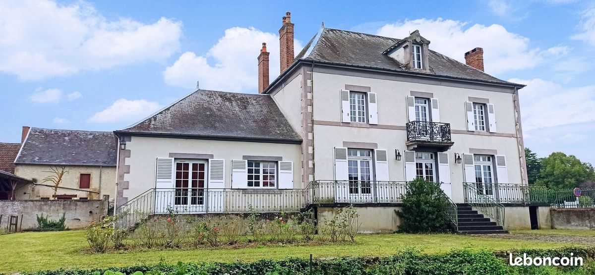 Maison 6 pièces 228 m² · à Avord · 228 m² · 299 000 €