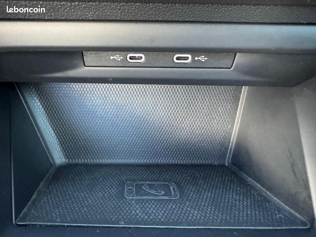 Volkswagen Golf 8 2.0 TDI 150CH LIFE (image 12)