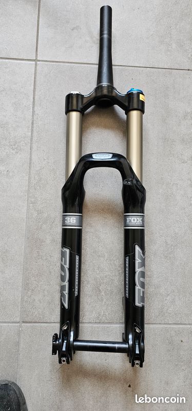 Axe de fourche 20 mm pour FOX 36 à partir de 2015