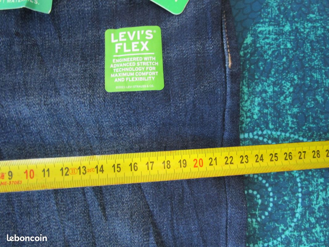 Jean Garçon Levi's 514 Camouflage - Taille 10 Regular - Coupe Slim Droite - Neuf Avec Étiquettes
